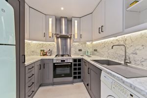 Kitchen- click for photo gallery